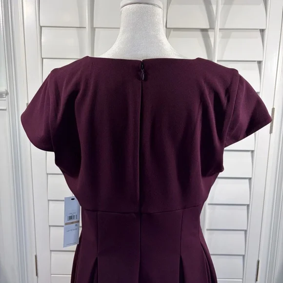 NWT Calvin Klein Womens Cap Sleeve Square Neck Fit & Flare Midi Crepe Dress - Picture 9 of 13